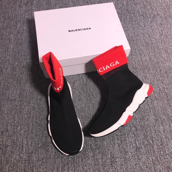 Speed Stretch-Knit Sneakers - Picture 3 of 4